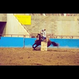 Meet your Posher, Savannah